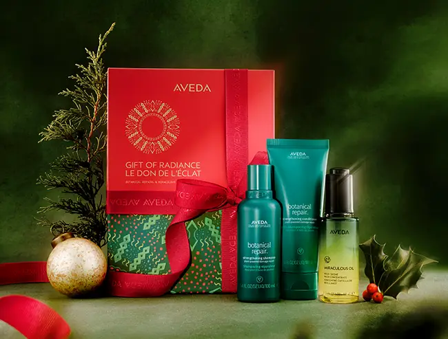 HOLIDAY GIFT SETS & GIFTING